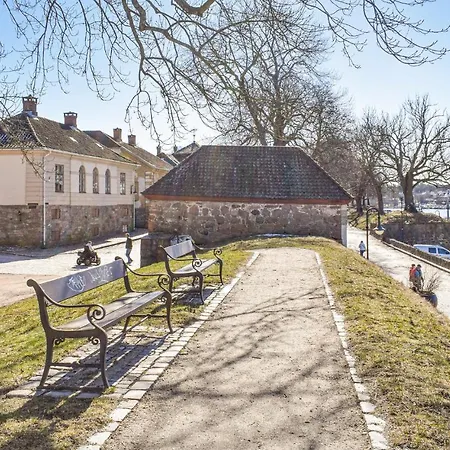 Lovely In Gamle *